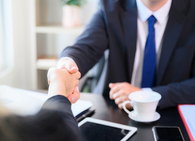 Marketing & Customer Acquisition Marketing & Customer Acquisition